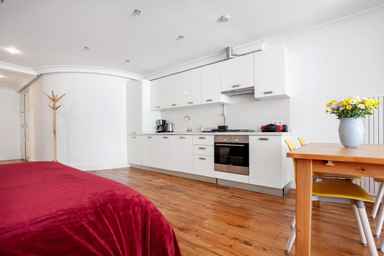 Ferienwohnung Noa - Tatar Beyi 18 Istanbul Exterior foto